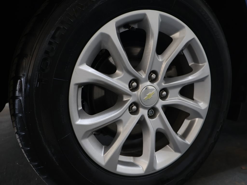 Used 2019 Chevrolet Equinox LS FWD image 33