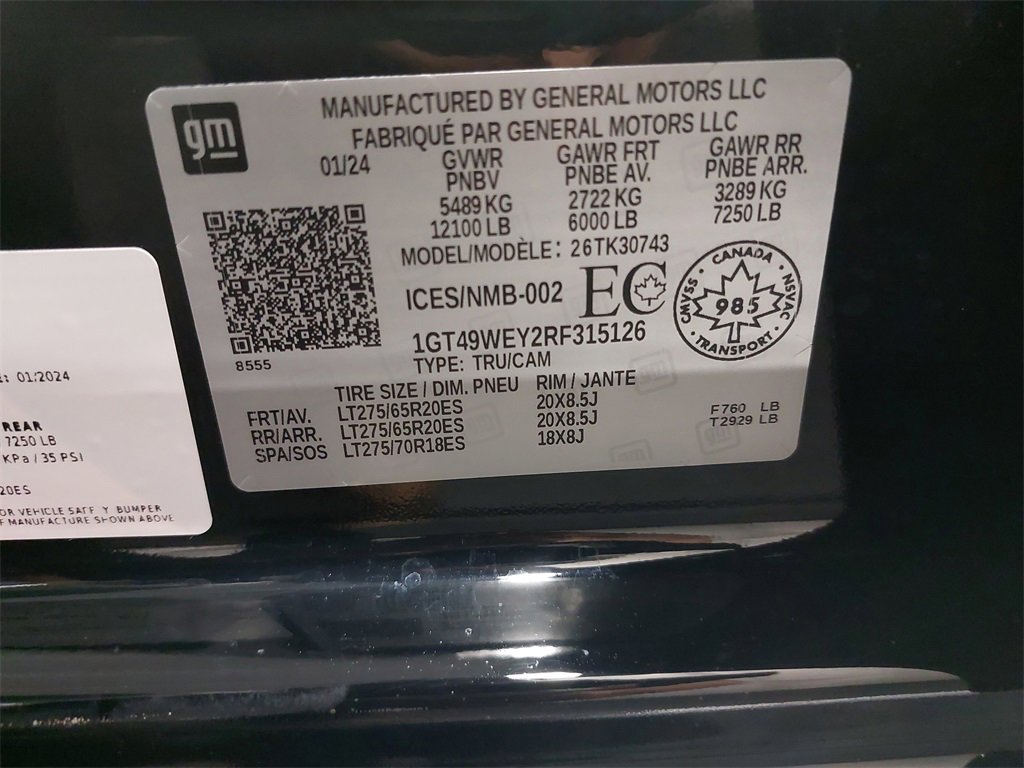 Used 2024 GMC Sierra 3500 Denali w/ Denali Reserve Package image 38