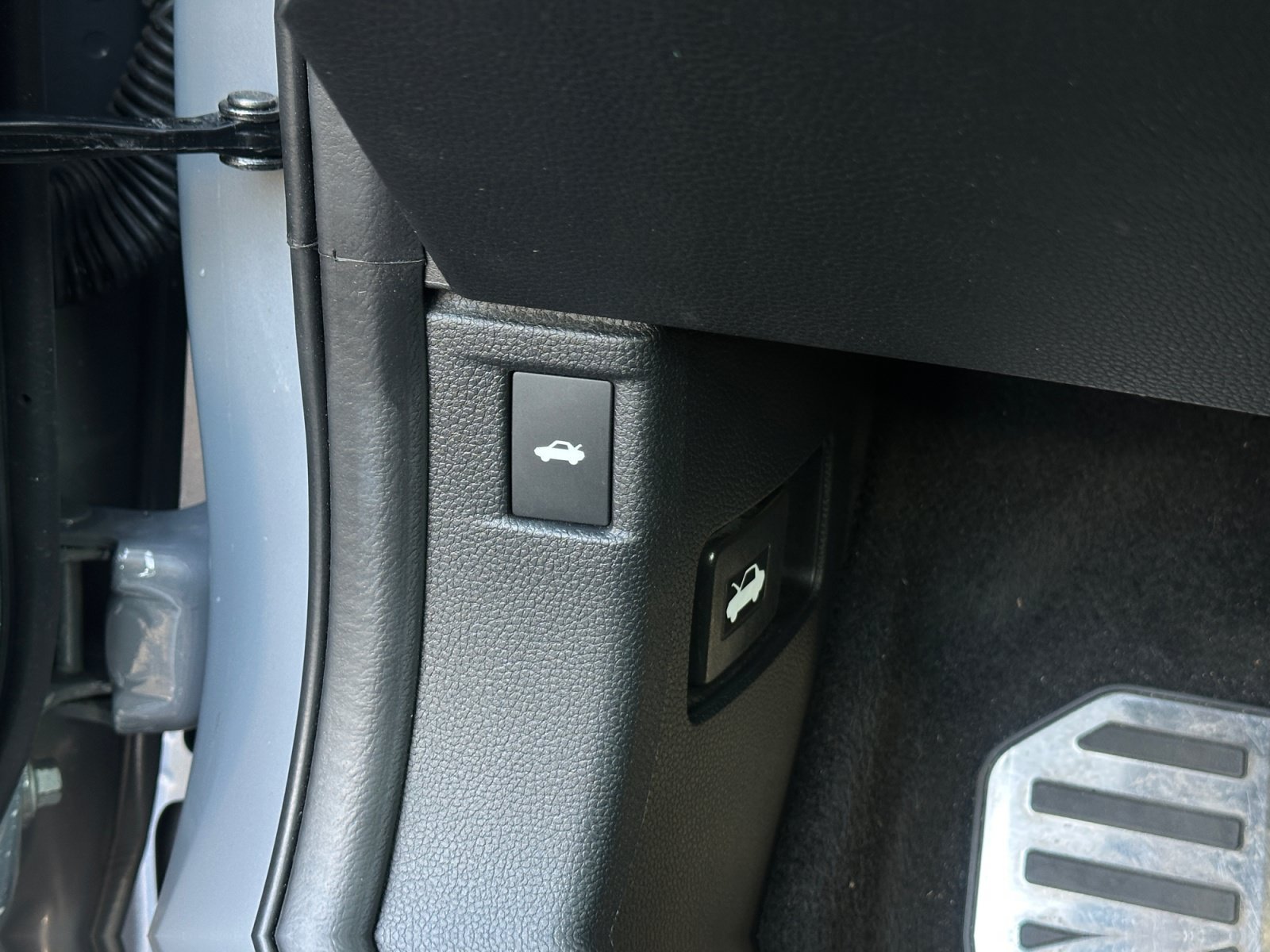 Used 2025 Honda Accord Sport image 30