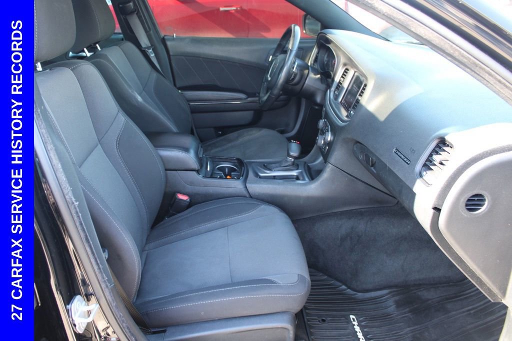 Used 2018 Dodge Charger GT w/ Blacktop Package AWD/4WD image 16