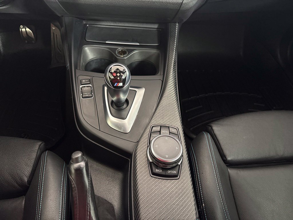 Used 2016 BMW M2 RWD image 14