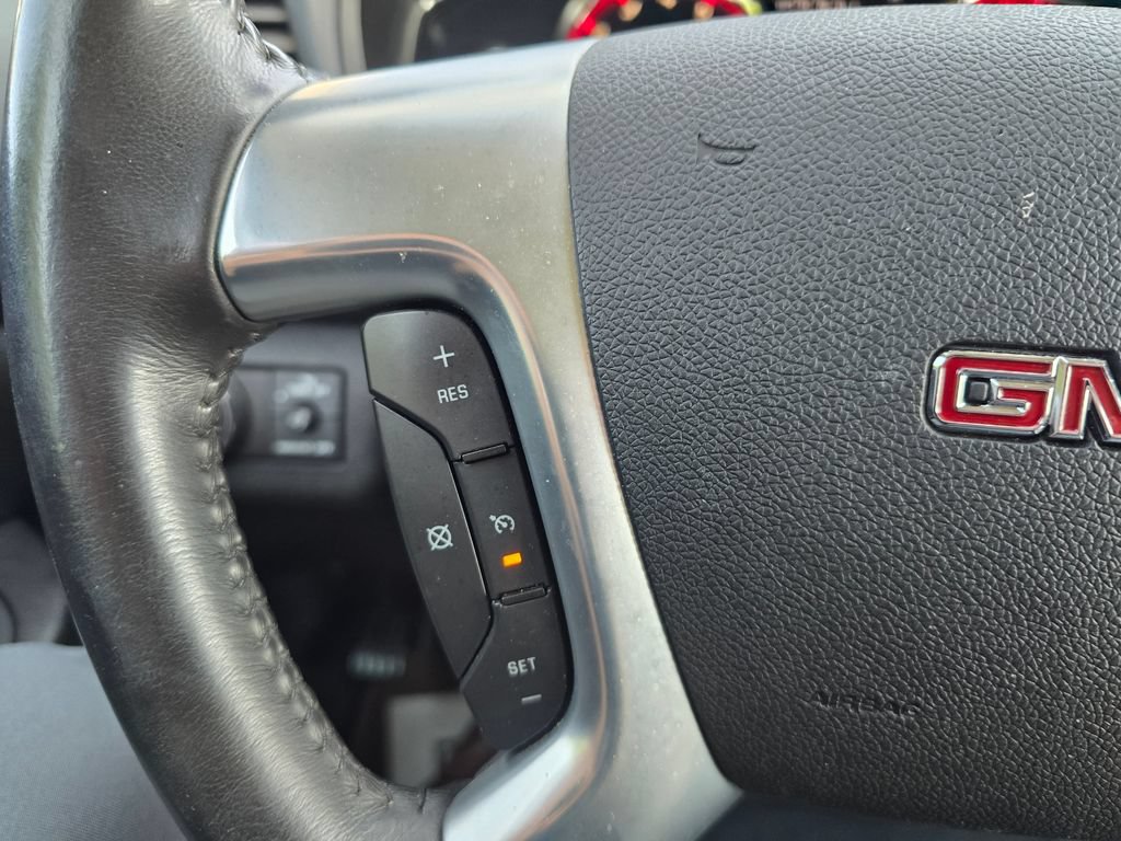 Used 2016 GMC Acadia SLE FWD image 16