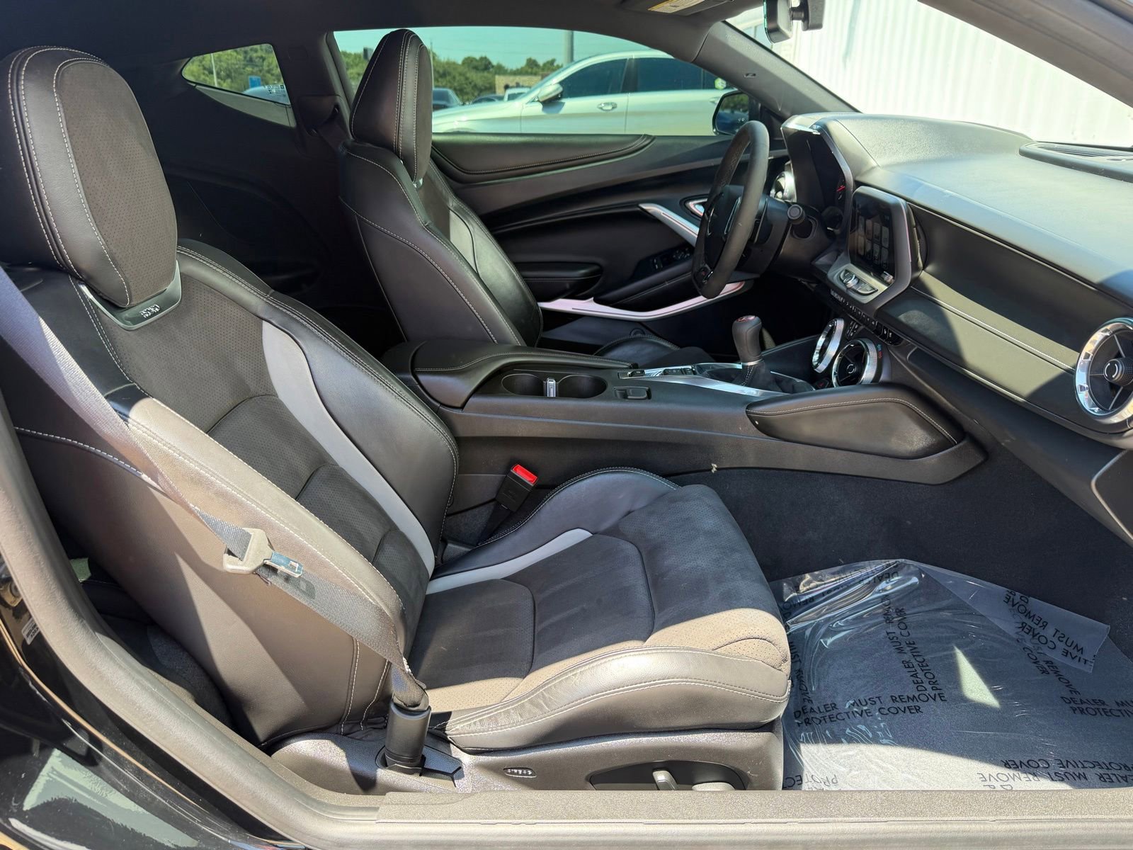 Used 2018 Chevrolet Camaro SS RWD image 16