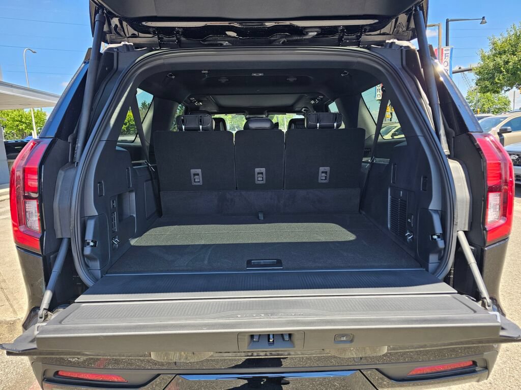 New 2026 Ford Expedition Max Platinum w/ Stealth Performance Package AWD/4WD image 5