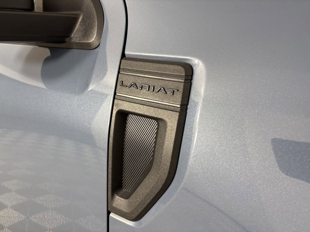 Used 2024 Ford Maverick Lariat w/ Black Appearance Package image 32