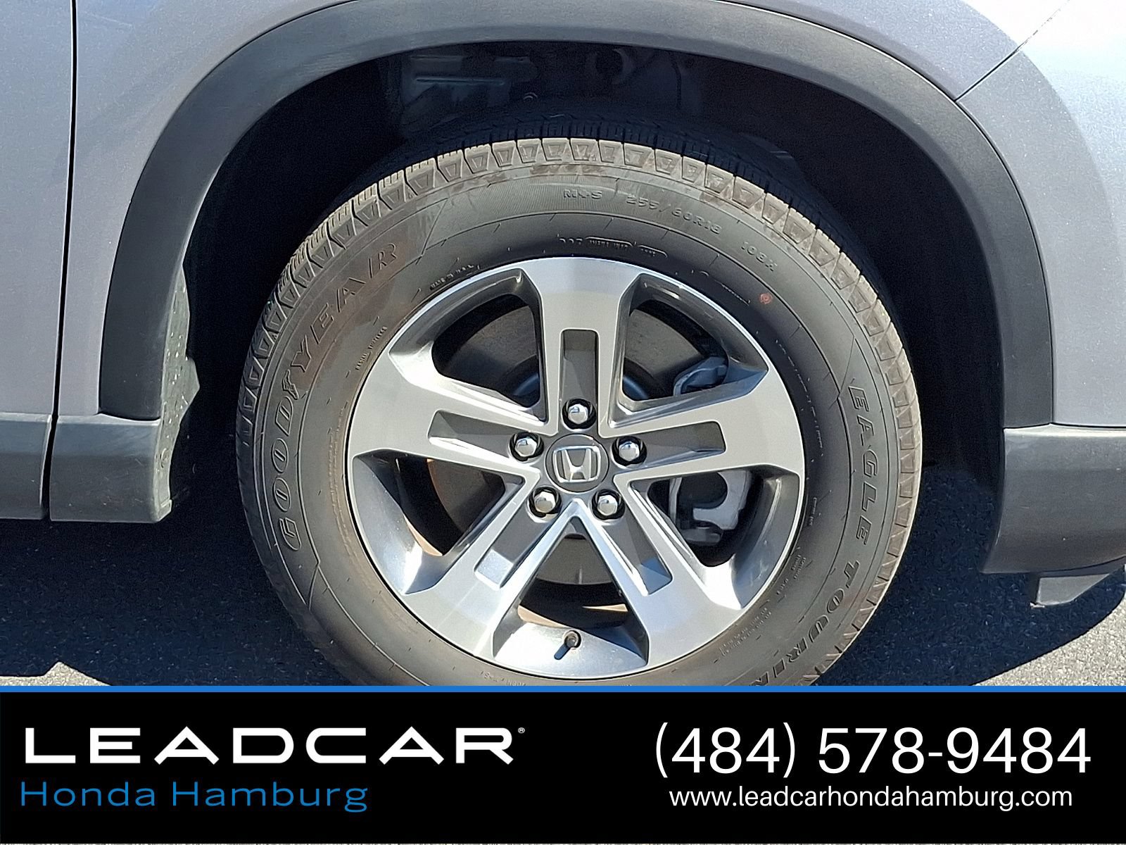 Used 2025 Honda Pilot EX-L image 9