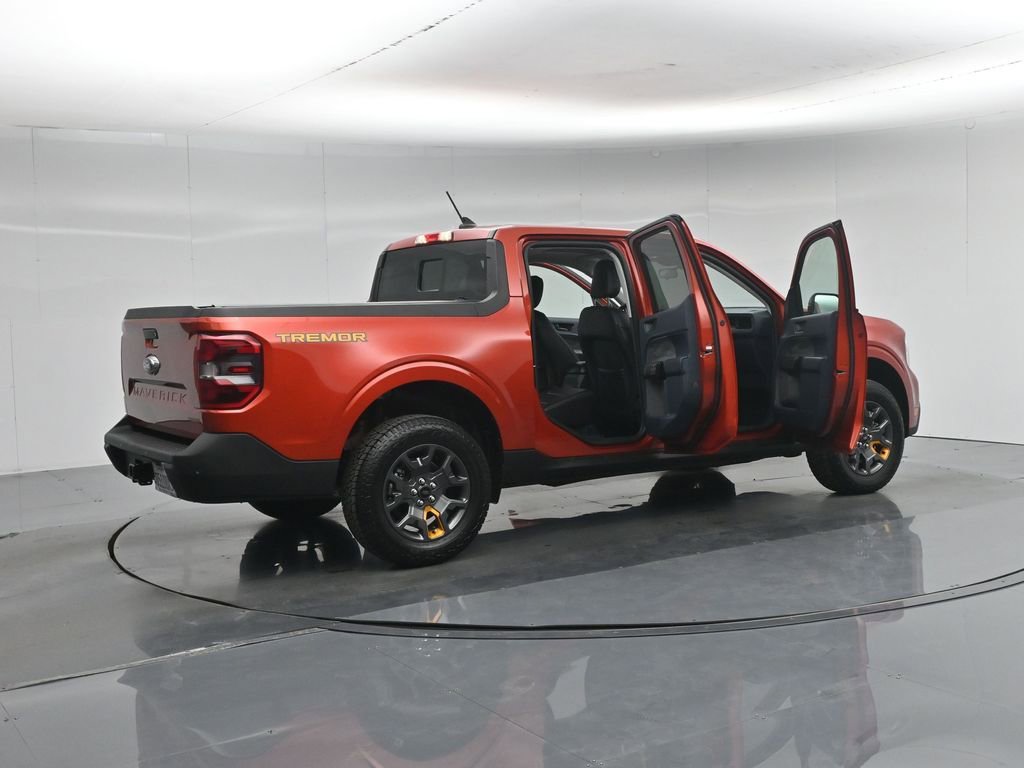 Certified 2024 Ford Maverick Tremor w/ Tremor Off-Road Package AWD/4WD image 6
