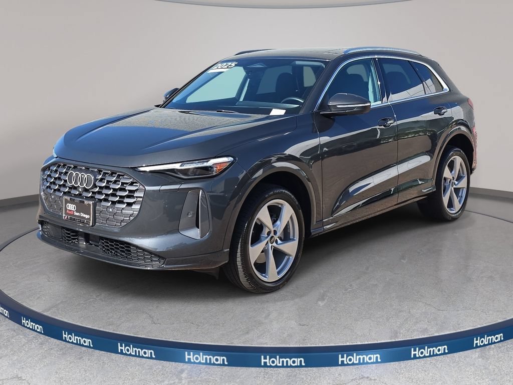 Certified 2025 Audi Q5 Premium Plus w/ Premium Plus