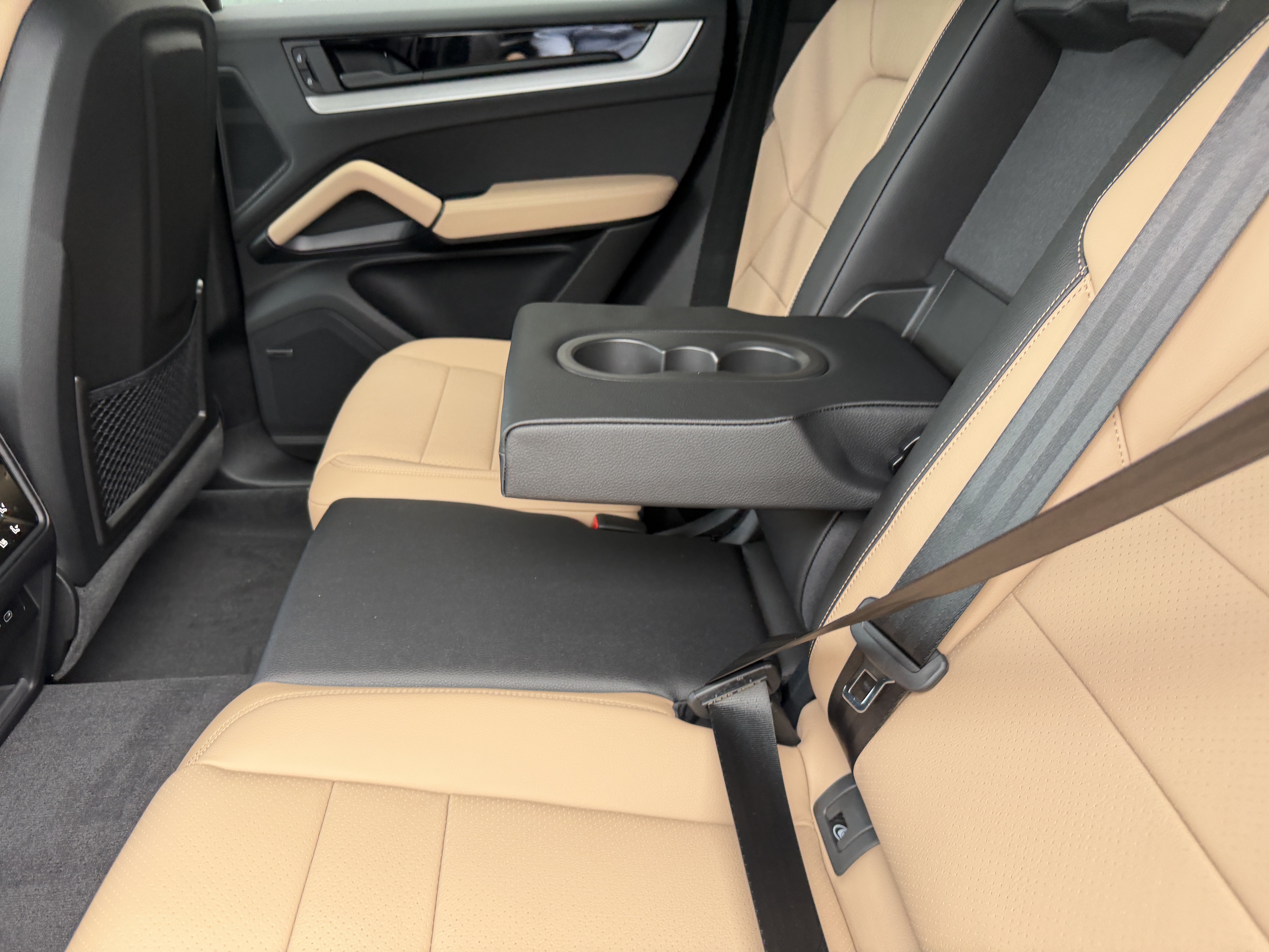 New 2026 Porsche Cayenne AWD/4WD image 19