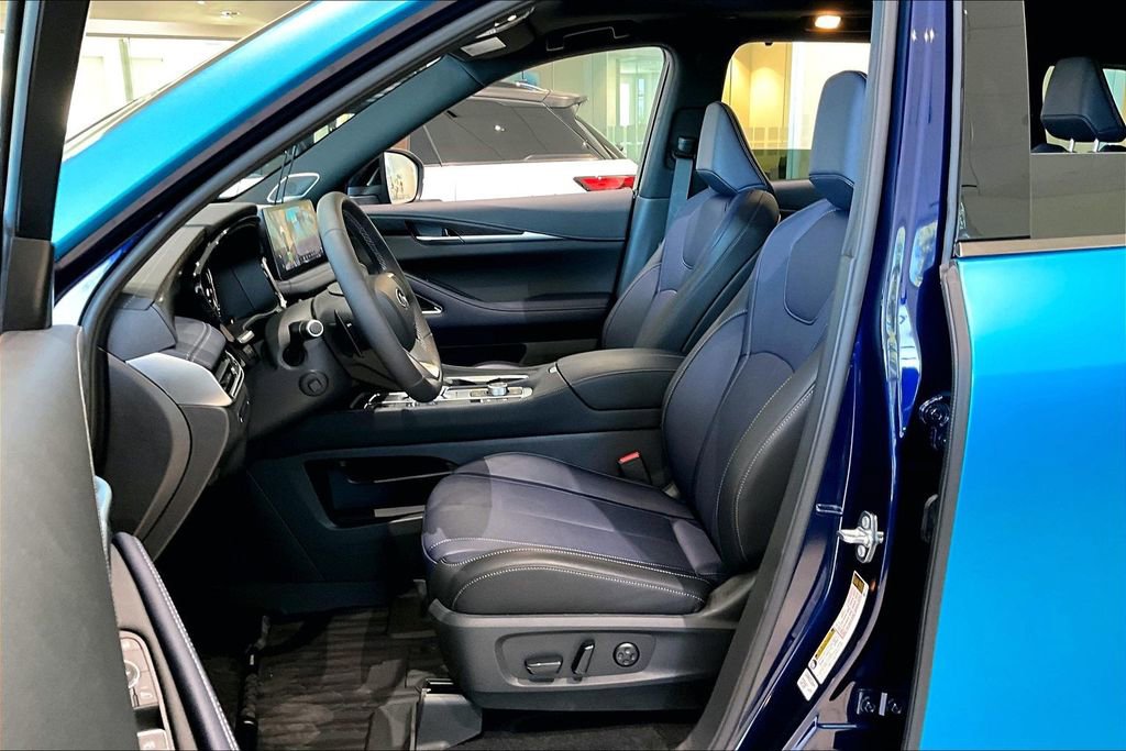 New 2026 INFINITI QX60 Sport w/ Dark Cargo Package image 13