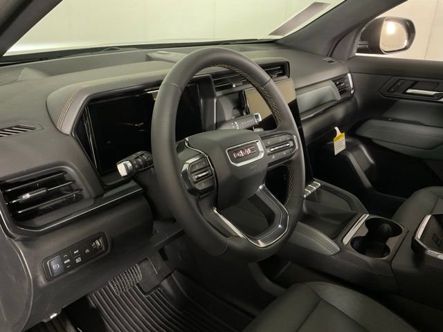 New 2026 GMC Terrain AT4 w/ LPO, Floor Liner Package image 19