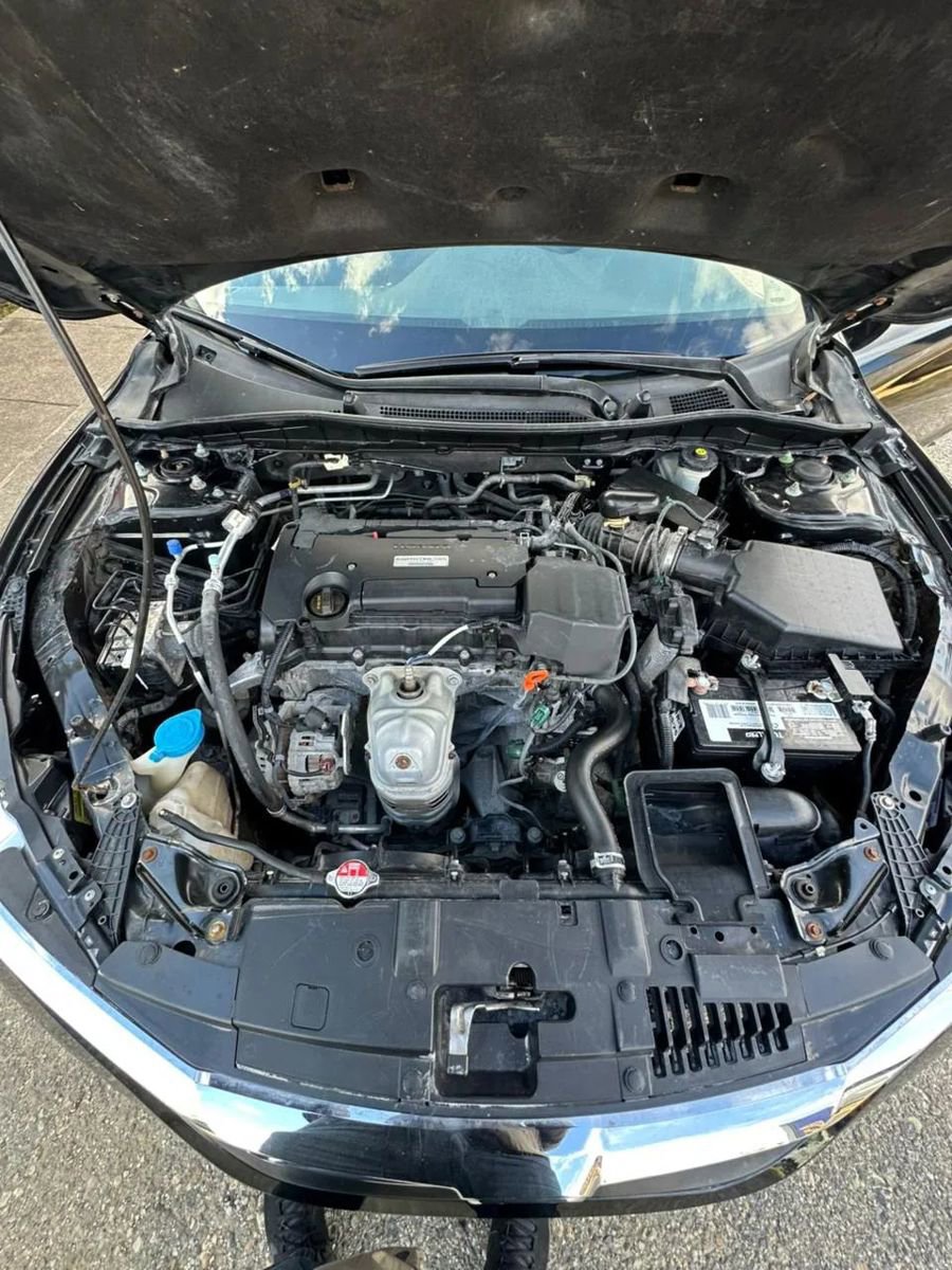 Used 2017 Honda Accord LX image 22