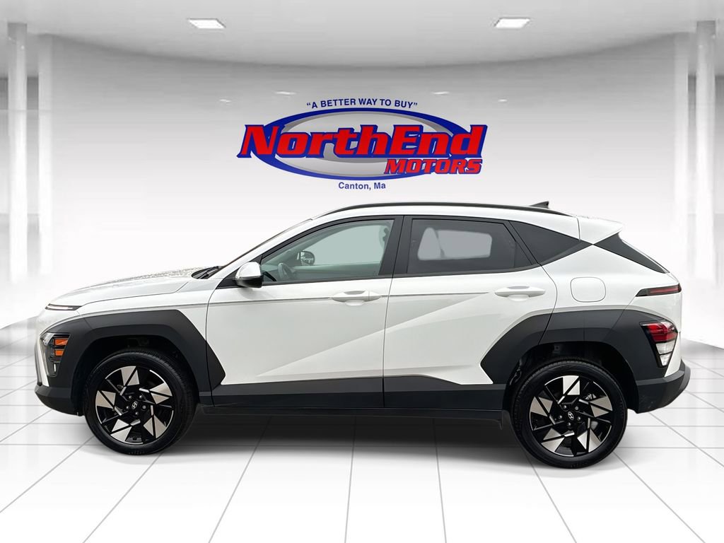 Used 2024 Hyundai Kona SEL w/ Convenience Package image 4