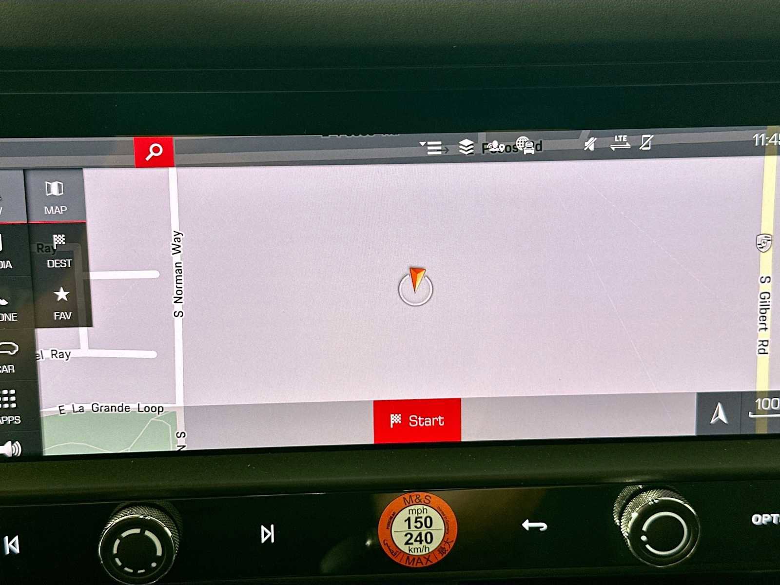 New 2025 Porsche Macan S image 18