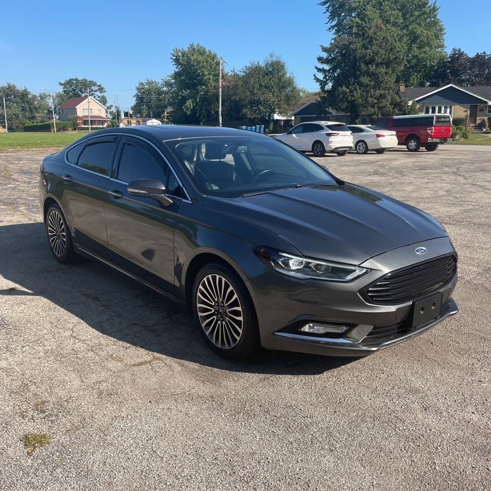 Used 2017 Ford Fusion SE w/ Fusion SE Technology Package
