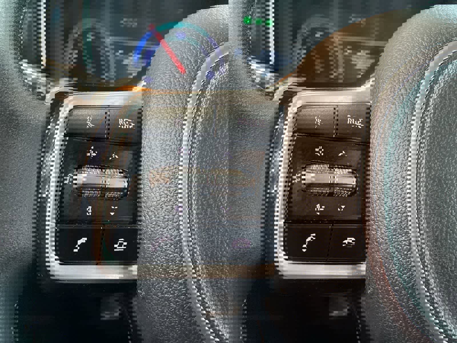 Used 2021 Kia Sorento EX image 21