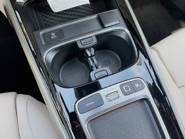New 2026 Mercedes-Benz GLB 250 4MATIC image 15