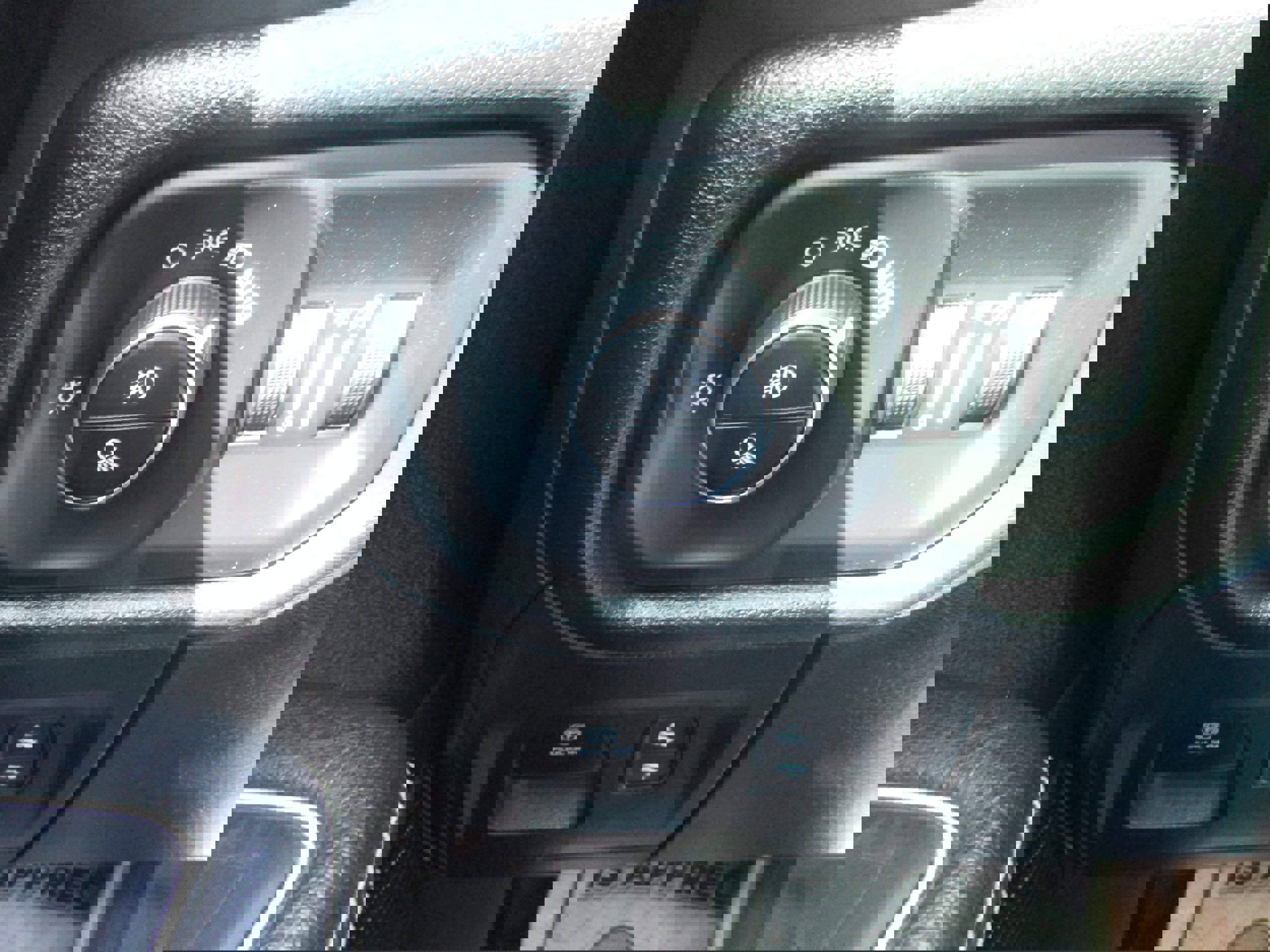 Used 2020 RAM 1500 Laramie image 26