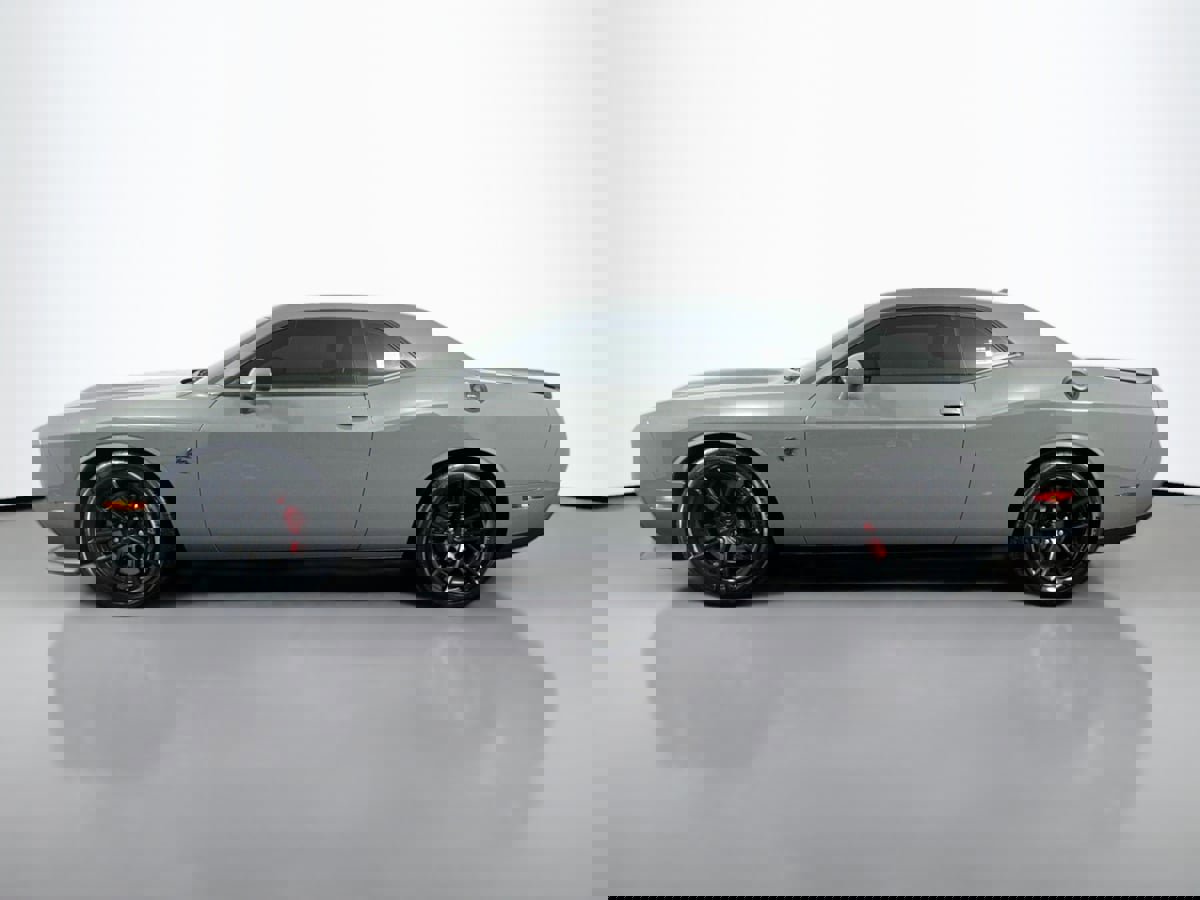 Used 2023 Dodge Challenger SRT Hellcat image 8