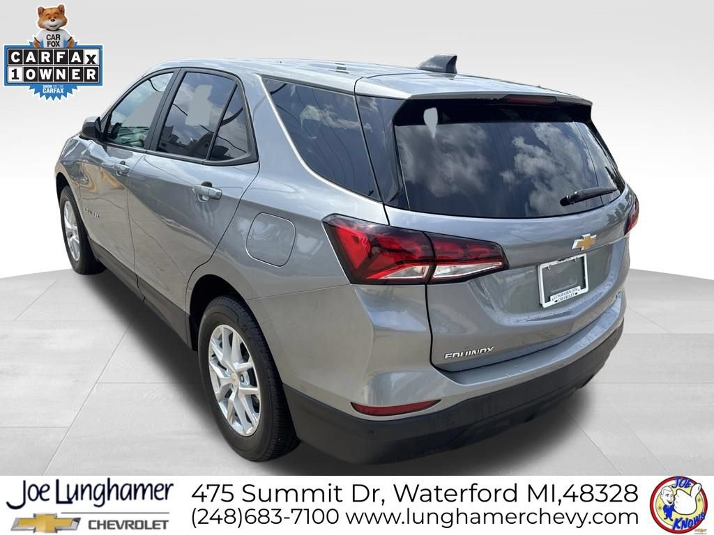 Used 2023 Chevrolet Equinox LS w/ LS Convenience Package AWD/4WD image 5