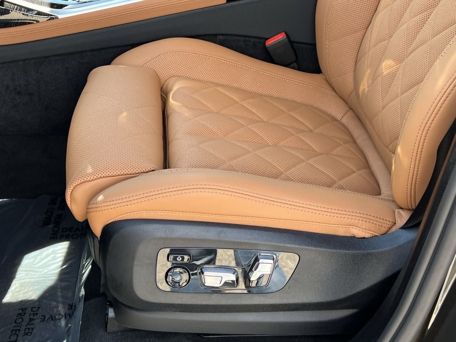 New 2027 BMW X7 xDrive40i w/ M Sport Package AWD/4WD image 11