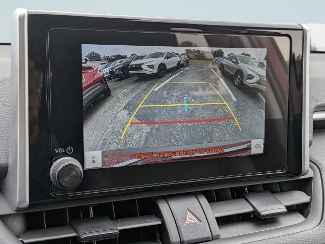 Used 2025 Toyota RAV4 LE FWD image 21