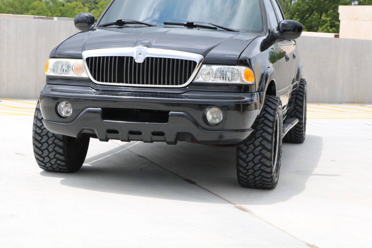 Used 2002 Lincoln Blackwood RWD image 20