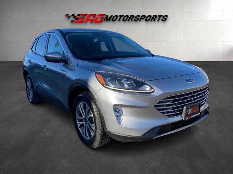 Used 2022 Ford Escape SEL AWD/4WD image 3