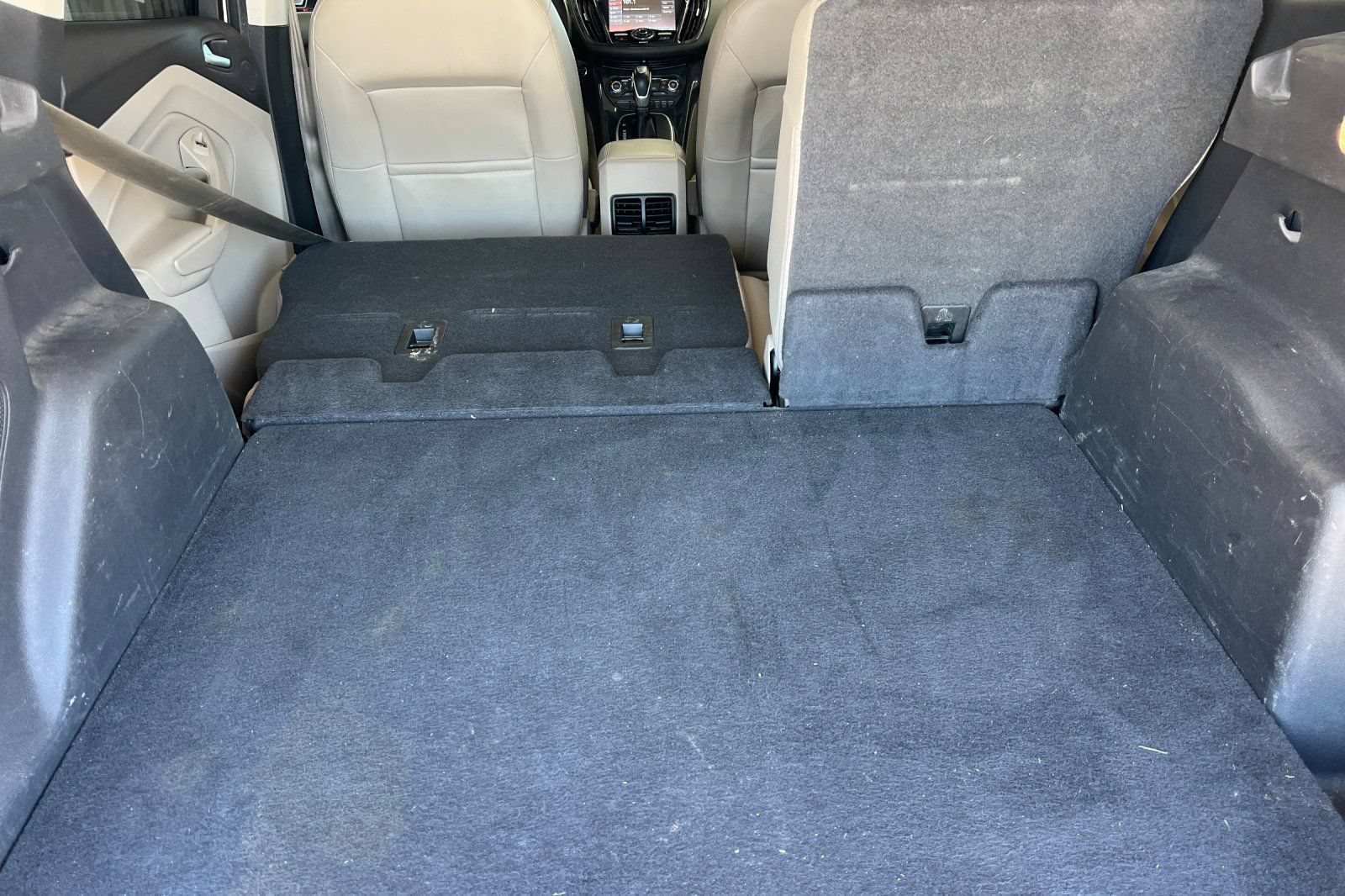 Used 2014 Ford Escape Titanium w/ Equipment Group 401A AWD/4WD image 16