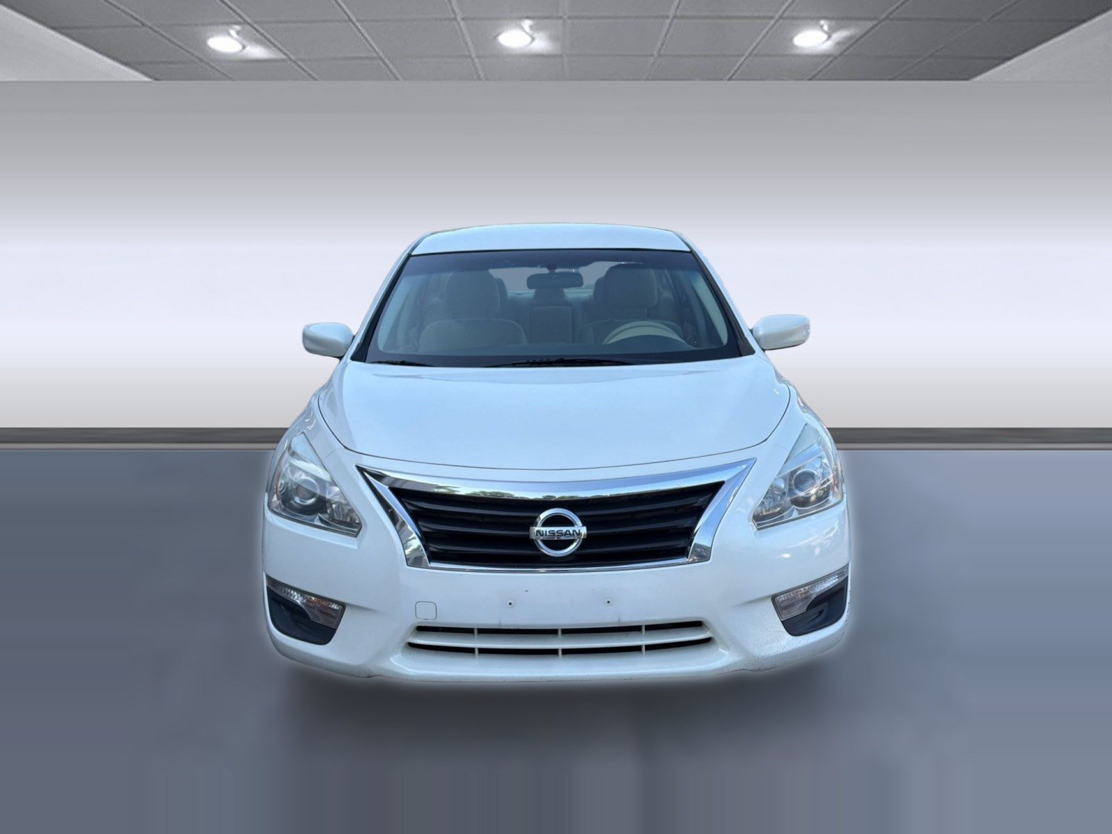 Used 2014 Nissan Altima FWD image 6