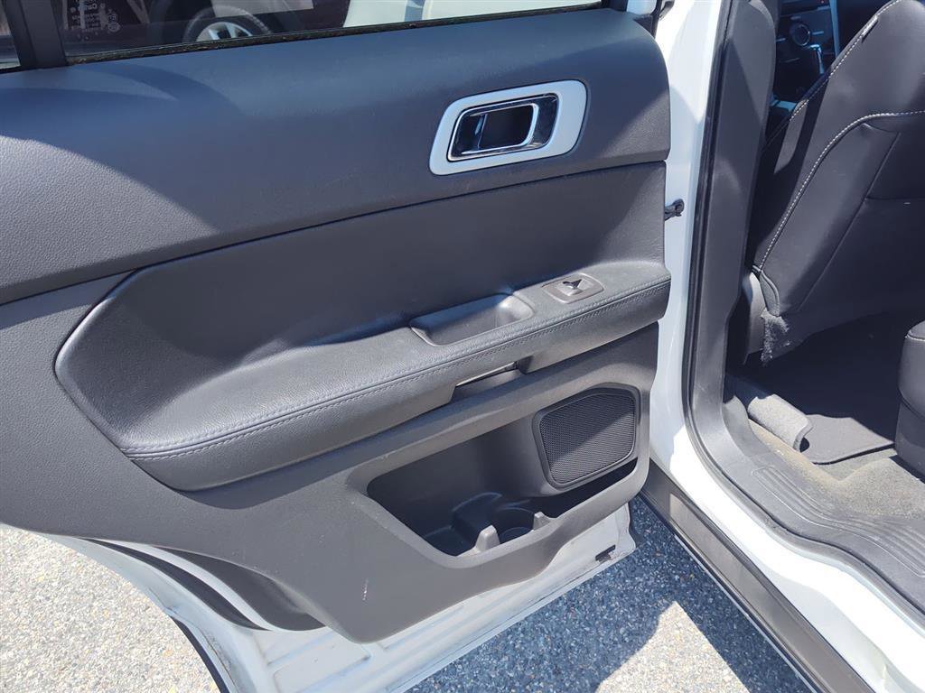 Used 2014 Ford Explorer Sport w/ Equipment Group 401A AWD/4WD image 7