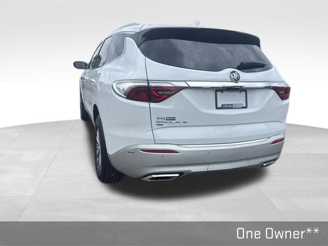 Used 2024 Buick Enclave Premium image 17