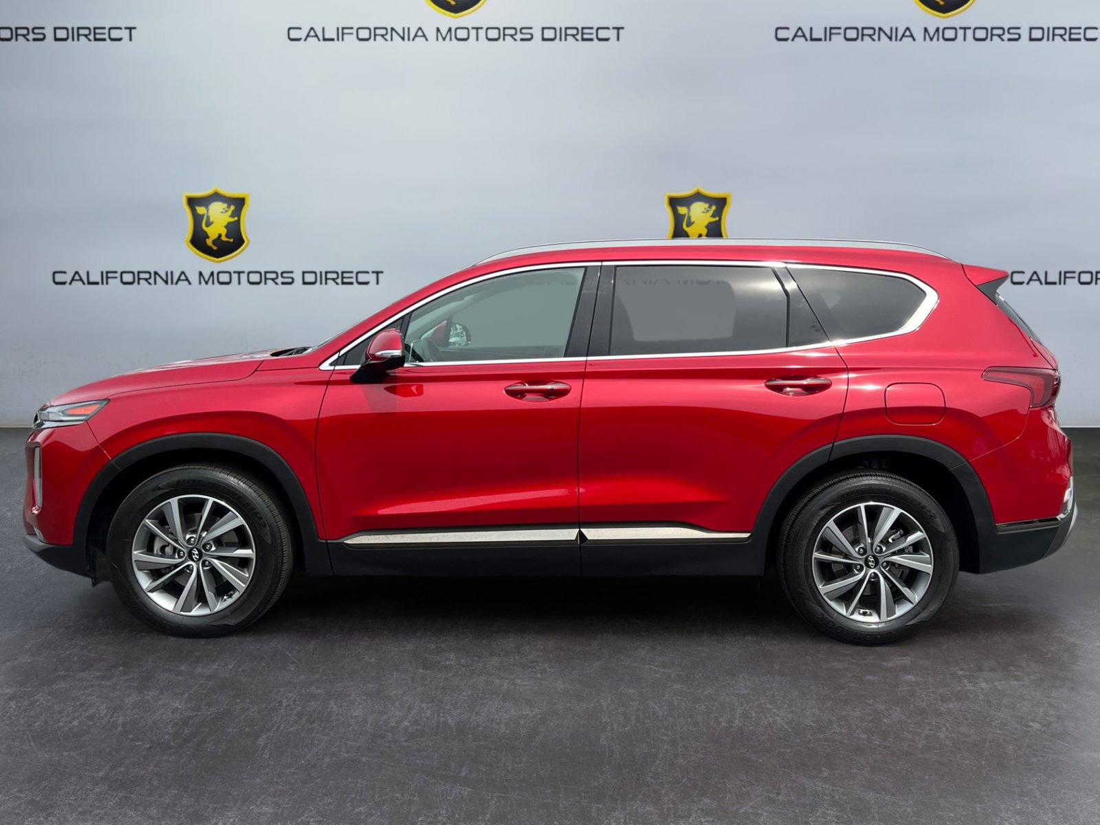 Used 2020 Hyundai Santa Fe Limited FWD image 2