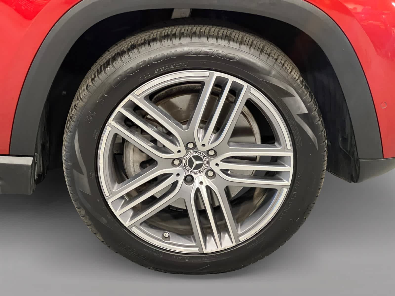 Used 2022 Mercedes-Benz GLS 450 4MATIC image 19