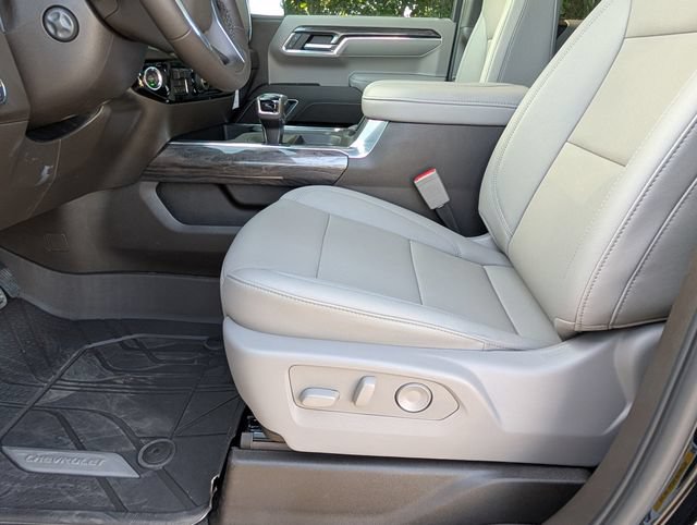 New 2026 Chevrolet Silverado 1500 LTZ w/ LTZ Convenience Package II RWD image 9