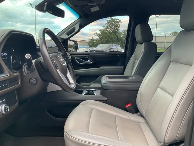 Used 2021 GMC Yukon XL SLT w/ SLT Luxury Package AWD/4WD image 2