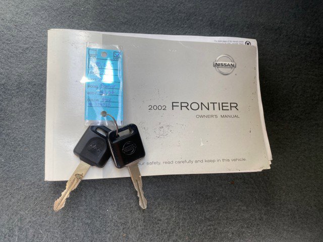 Used 2002 Nissan Frontier XE image 24
