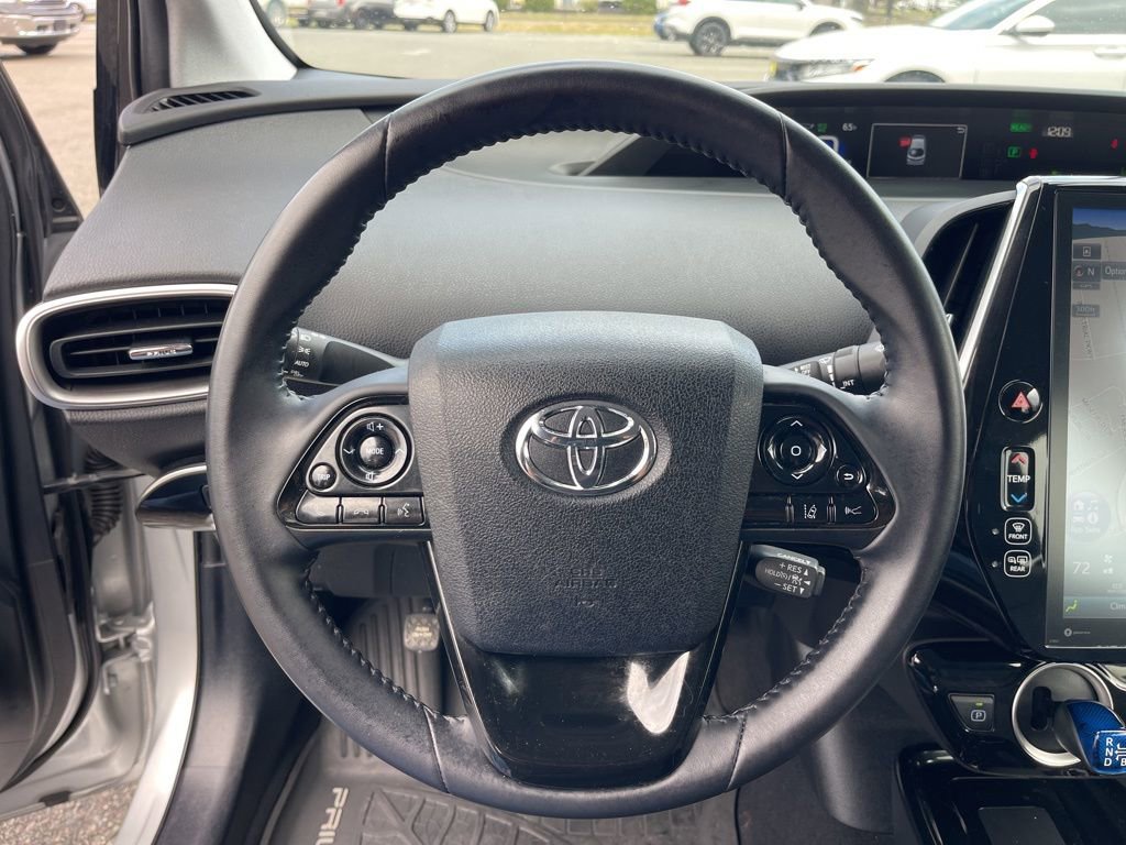 Used 2020 Toyota Prius Prime XLE image 15