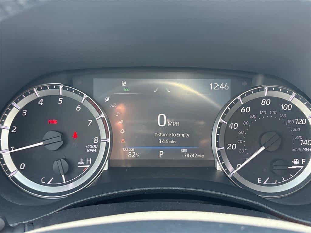 Used 2023 Toyota Highlander XLE FWD image 12