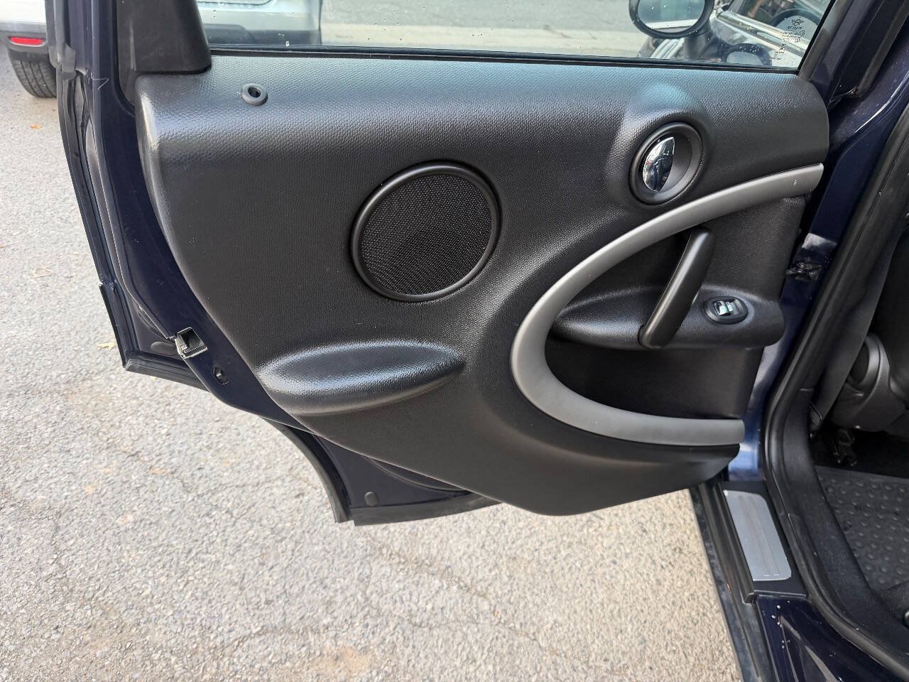 Used 2015 MINI Cooper Countryman FWD image 24