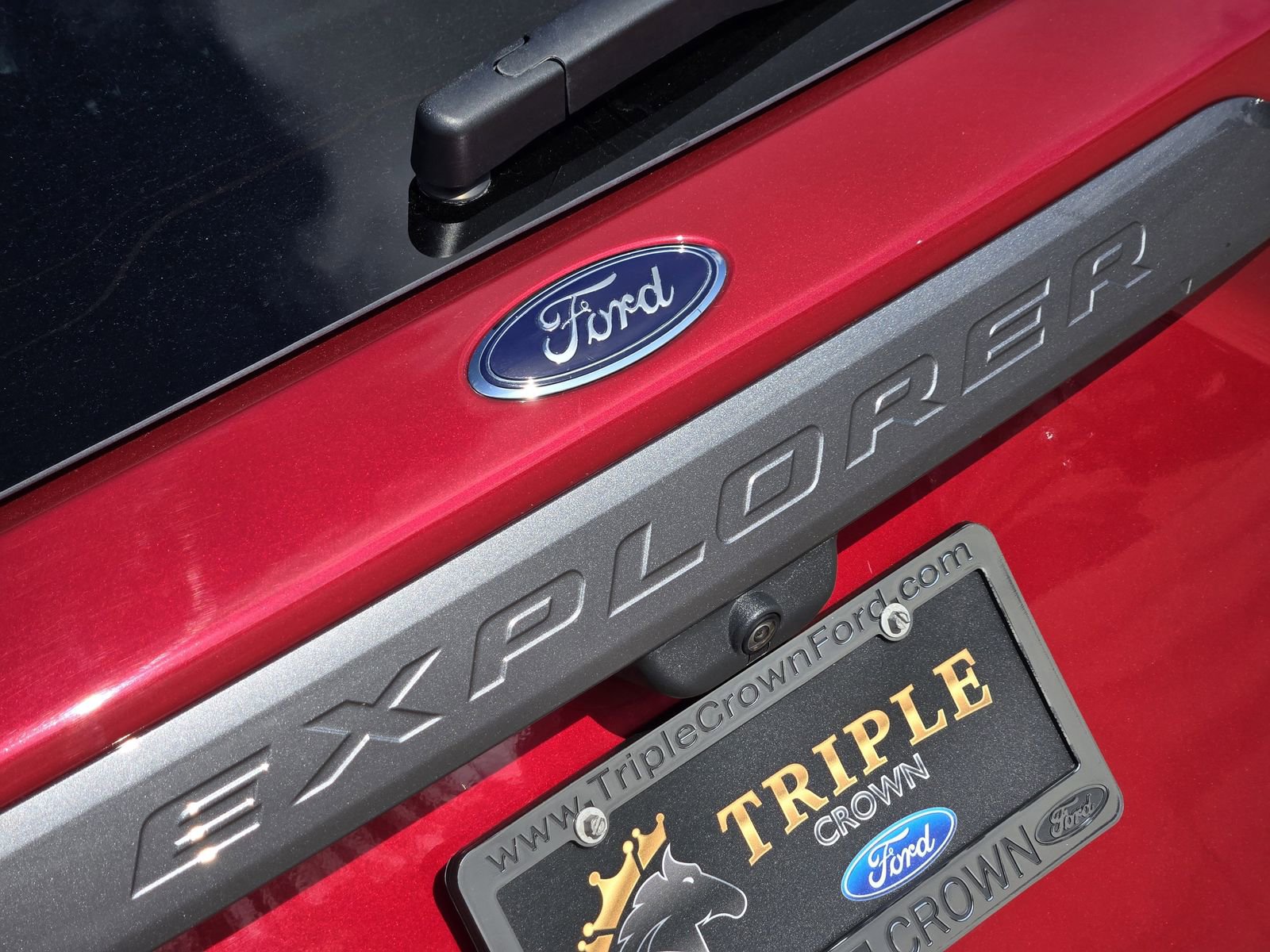 Certified 2024 Ford Explorer XLT w/ Equipment Group 202A image 10