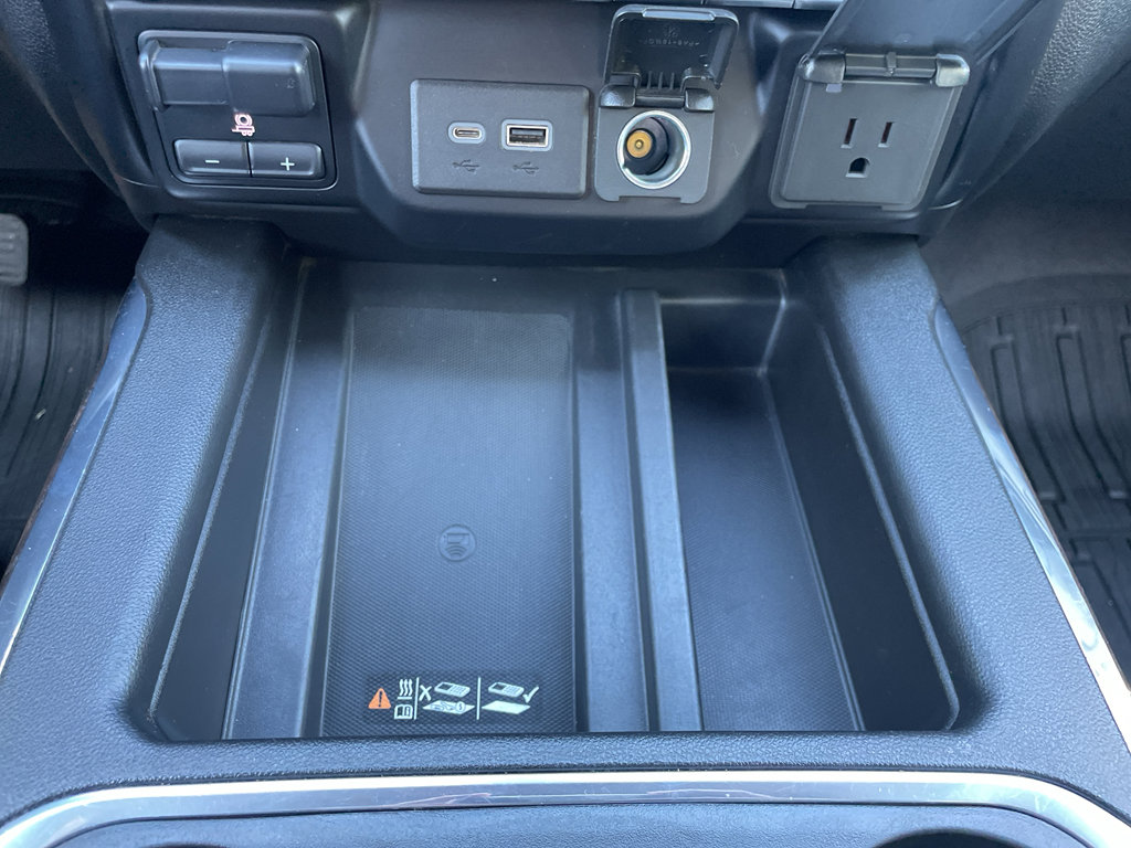 Used 2020 GMC Sierra 3500 Denali w/ Denali Ultimate Package AWD/4WD image 48