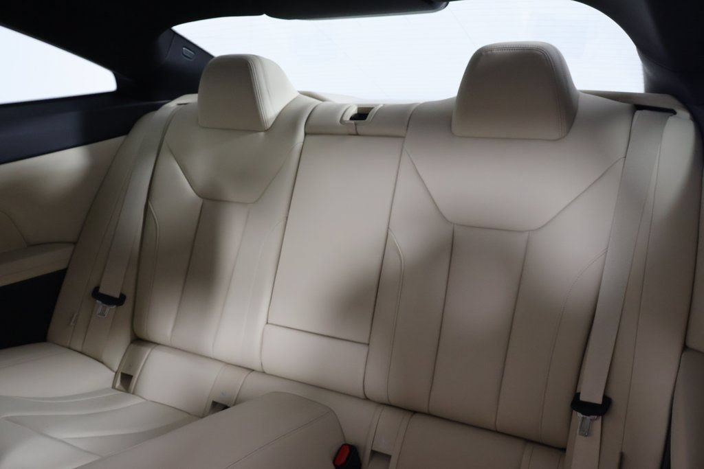 Used 2021 BMW 430i Coupe w/ Premium Package RWD image 11