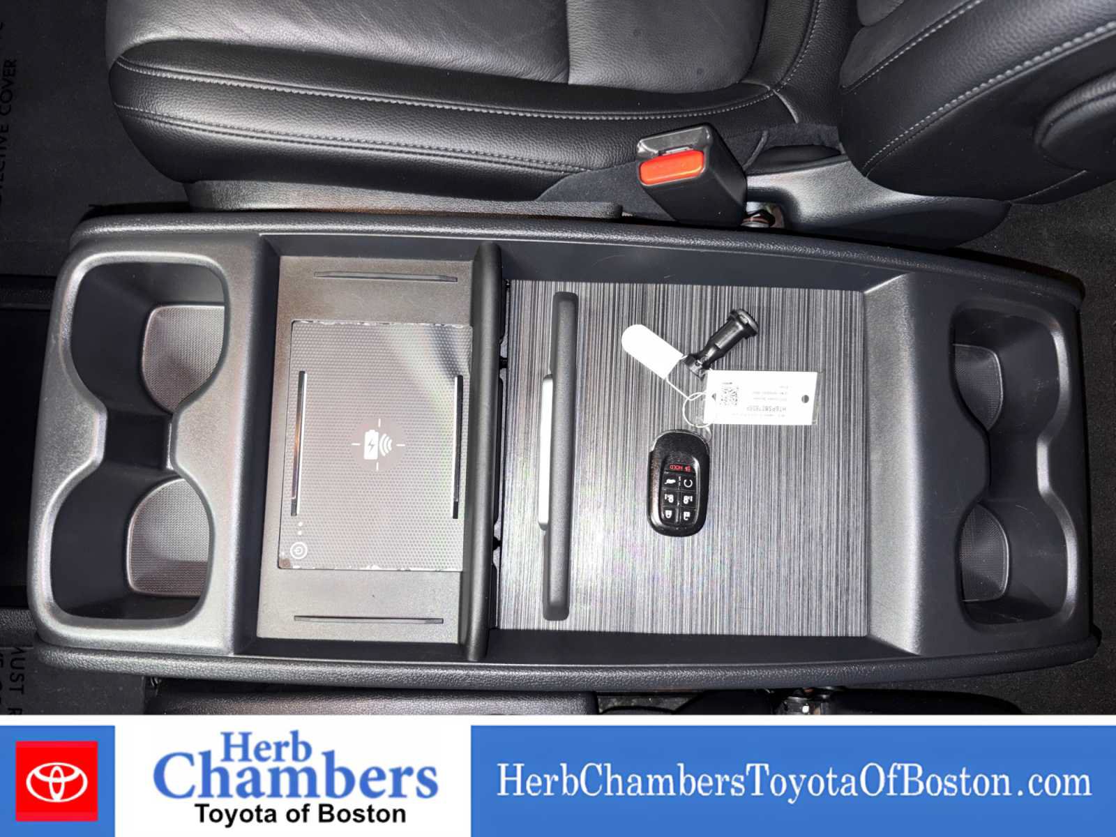 Used 2025 Honda Odyssey EX-L image 12