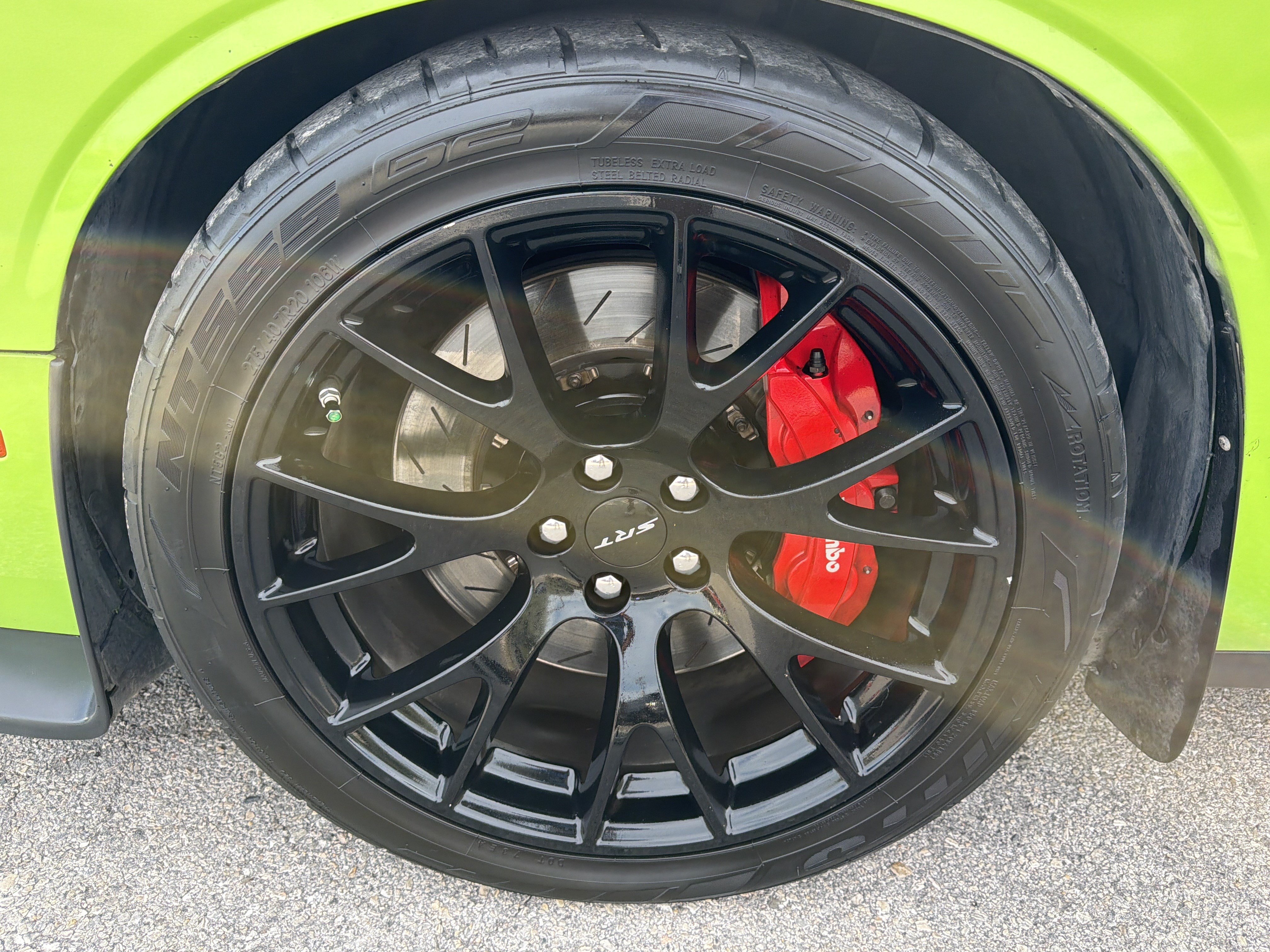 Used 2015 Dodge Challenger SRT Hellcat RWD image 10