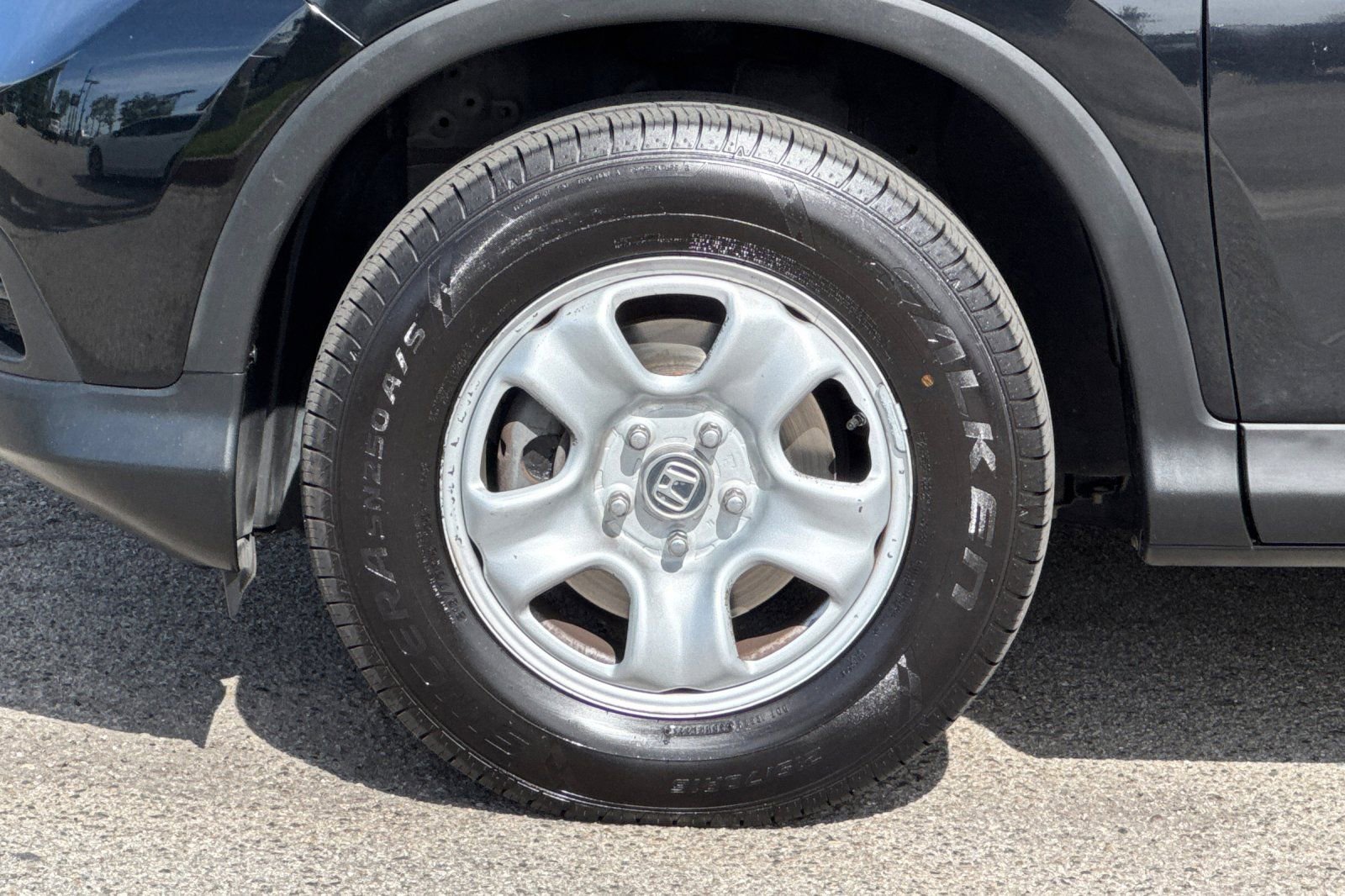 Used 2012 Honda CR-V LX image 25