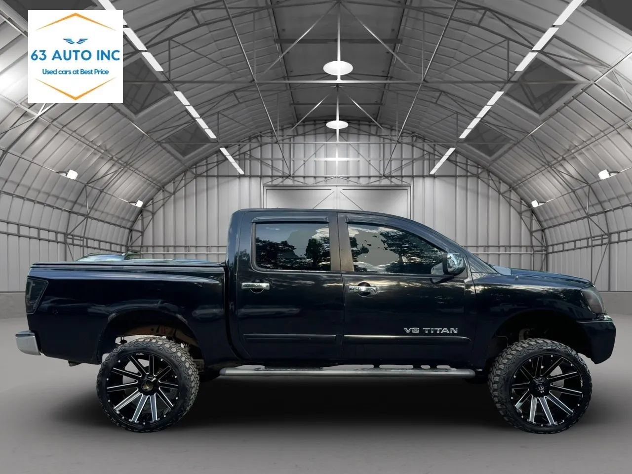 Used 2005 Nissan Titan LE AWD/4WD image 6