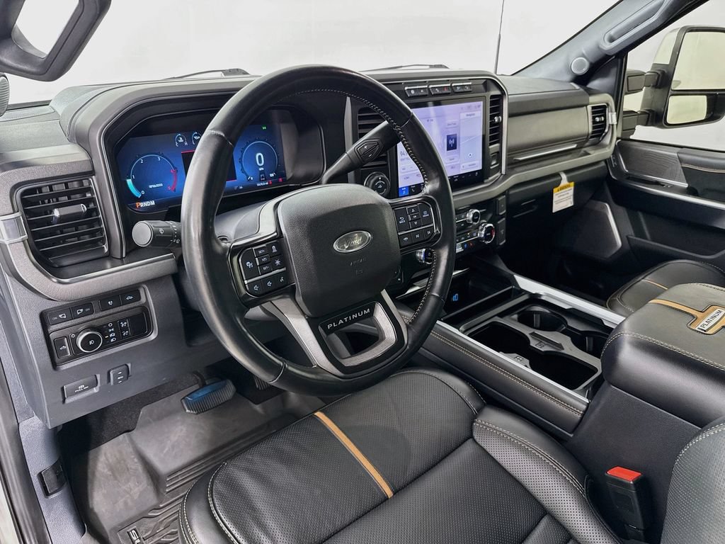 Used 2023 Ford F350 Platinum w/ FX4 Off-Road Package AWD/4WD image 10