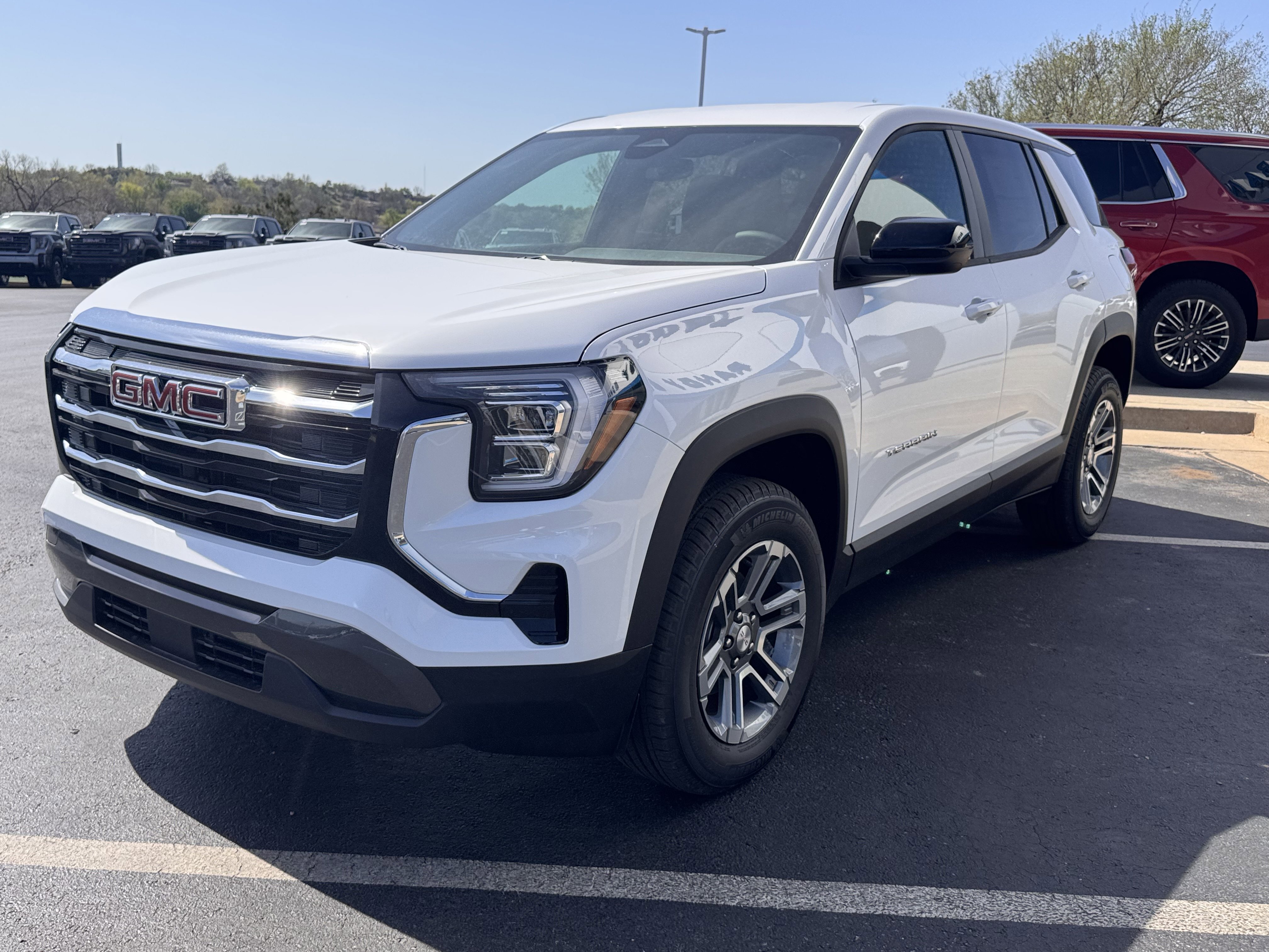 New 2025 GMC Terrain Elevation image 2