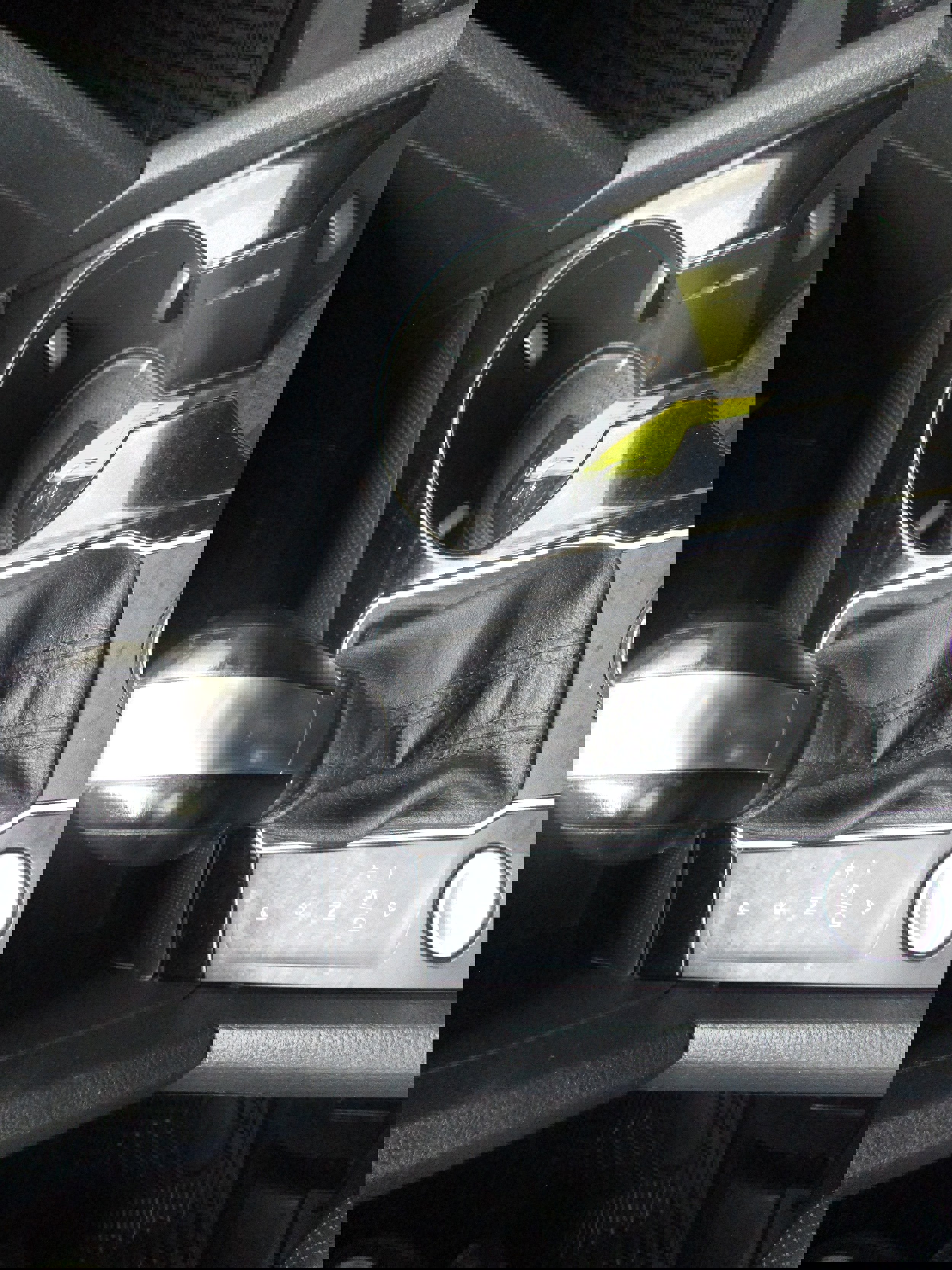 Used 2019 Volkswagen Atlas SEL Premium image 11